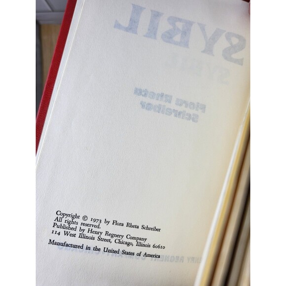 Bookclub version Sybil by Flora Rheta Screiber - Picture 8 of 8